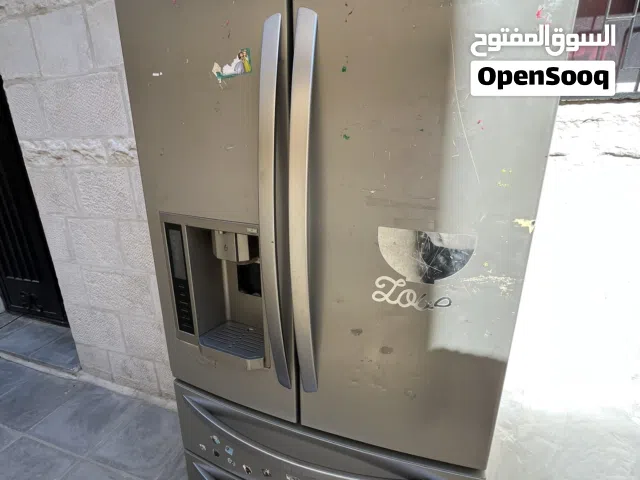 تلاجه LG ممتازه للبيع المدينه الرياضيه عمان