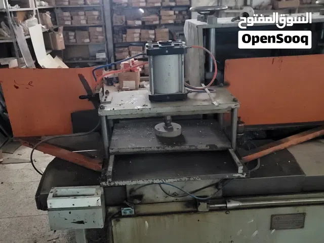 معدات ورش المنيوم للبيع