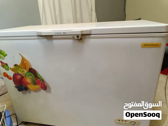 فريز وكاله موديل امريكي للبيع بحاجة الى استبدال الشبك الداخلي بشبك خارجي . المكينة جدي
