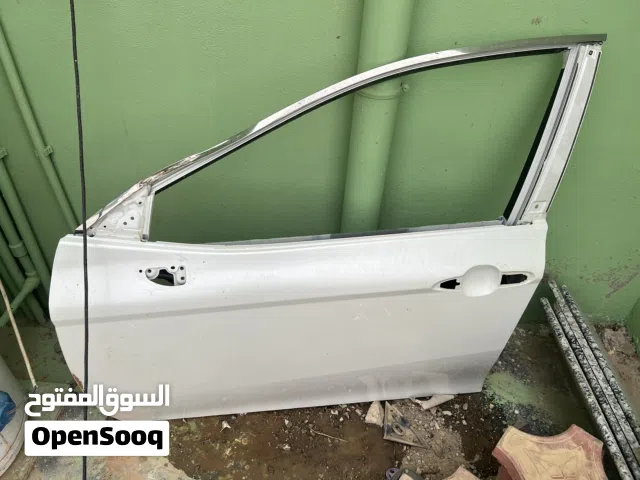 باب كامري 2019 لون صدفي