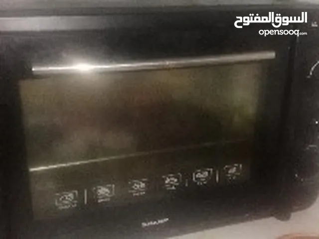فرن كهربائي للبيع بحالة ممتازة