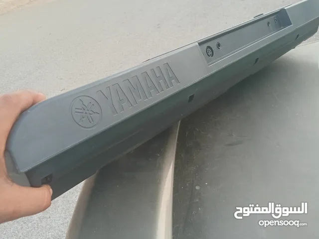 بيانو ياماها اصلي  ببؤعه غصب عني قسما بالله مفيش حد هيحصله بالسعر ده