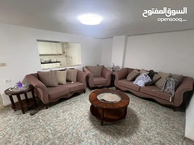 120 m2 2 Bedrooms Apartments for Rent in Ramallah and Al-Bireh Al Baloue