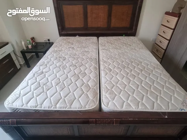KING SIZE BED WITH TWO SINGLE MATRESSES