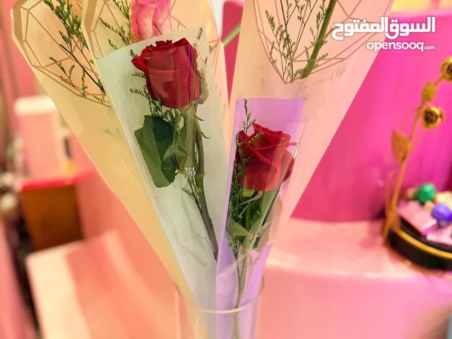 المحل فراولة لزهور من الذوق، هدايا بإحساس، وشكولا إيرانية بطعم لا يُنسى، الحيل الشمالية ذا ويليج مول