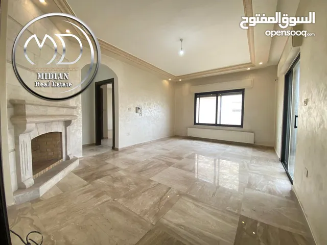 شقة للبيع ام السماق مساحة 230م طابق ثالث 4 نوم تشطيبات و ديكورات سوبر ديلوكس اطلالة جميلة
