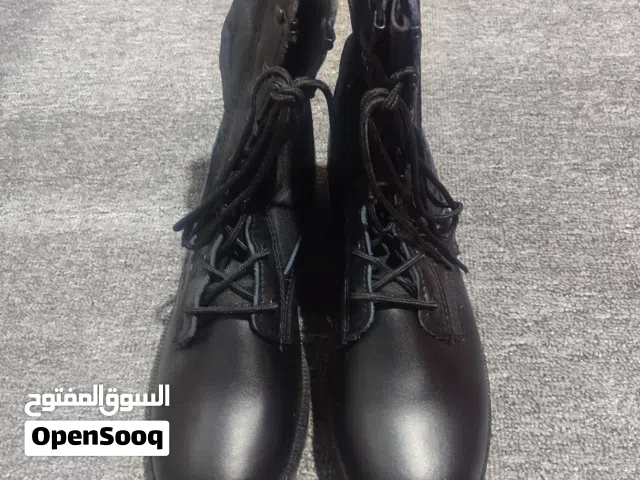 حذاء عسكري مقاس 46
