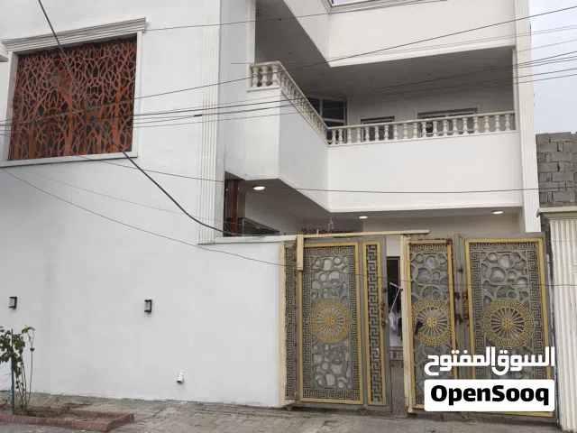 160 m2 4 Bedrooms Townhouse for Sale in Al Anbar Ramadi