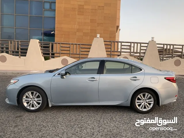 Used Lexus ES in Mubarak Al-Kabeer