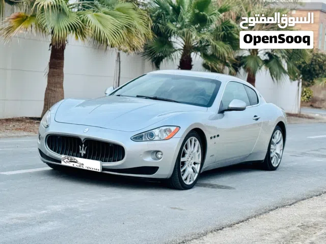 2012 Maserati GranTurismo Standard