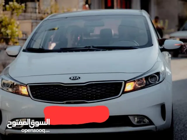 Used Kia K3 in Hebron