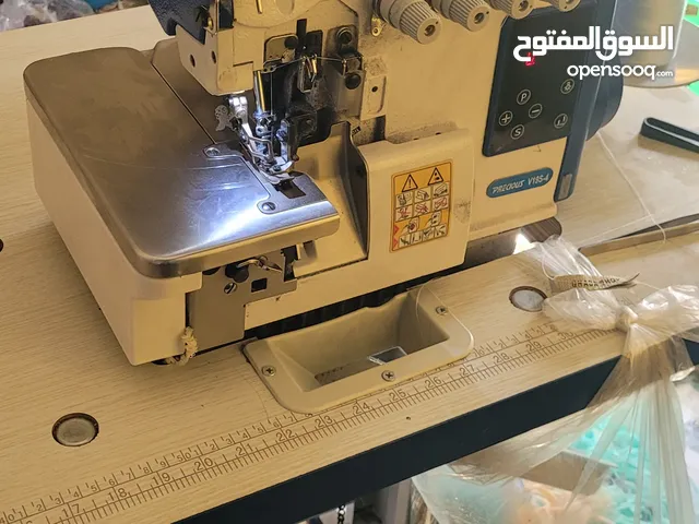 ماكينة درزة فل تومتك شاشة تاتش وماكينة حبكة للبيع استعمال خفيف فيها عدت مميزات استعمال اسبوعين