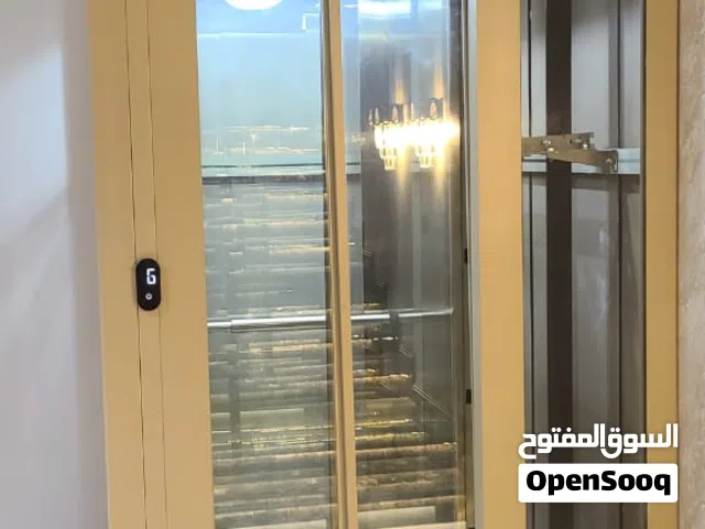 صيانة مصاعد (سكنية + تجارية)