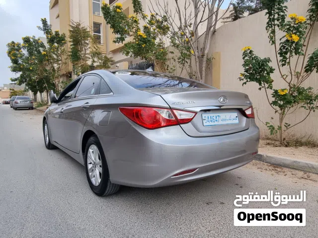 هونداي سوناتا فل الا فتحة كيف واصلة مكانها الزاوية