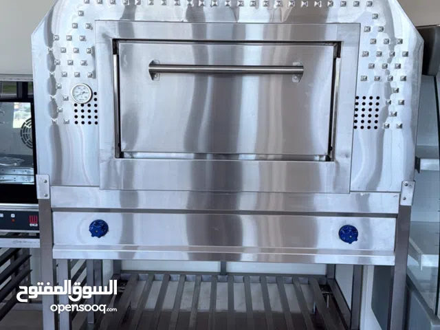 تجهيز كافة أعمال المطاعم والمخابر وغيرها