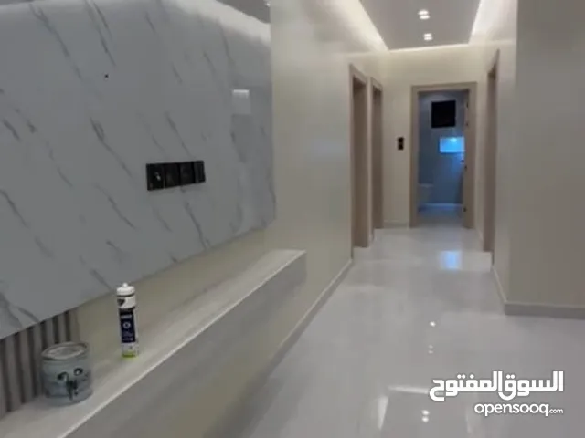 275 m2 4 Bedrooms Apartments for Rent in Al Madinah Shuran