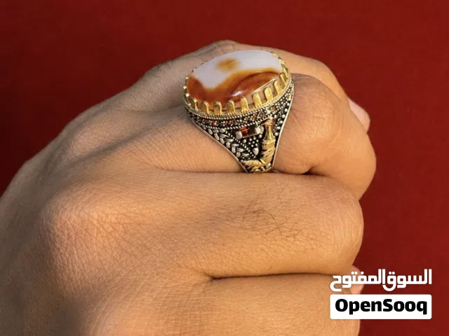 خاتم فضة مميز بحجر عقيق طبيعي