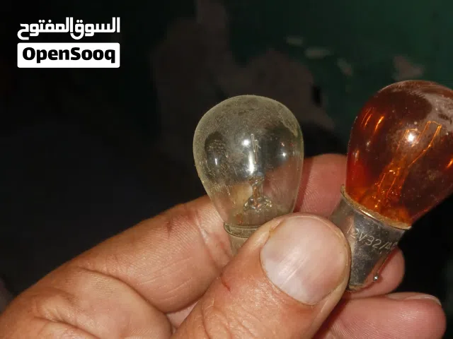 للبيع لمبات فوج/فرامل خلفي أصلية نادرة النوع: لمبة رقم 1034 - ASBEST أمريكي أصلي المواصفات: 12V 32/