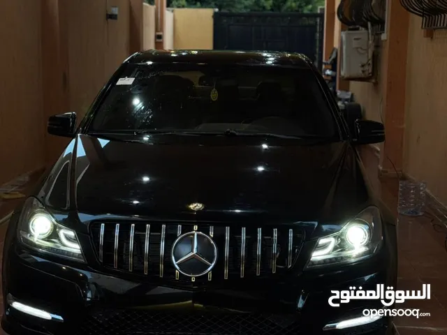 Used Mercedes Benz C-Class in Tunis