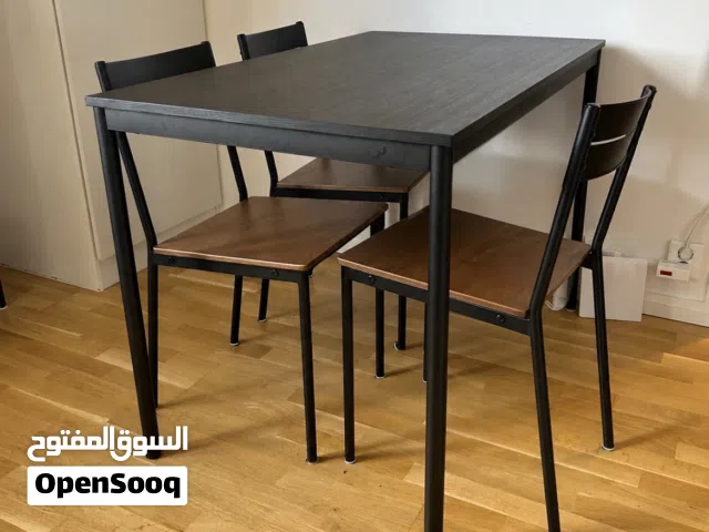 table with 3 chair ايكيا