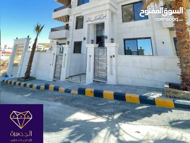 205 m2 4 Bedrooms Apartments for Sale in Amman Daheit Al Rasheed