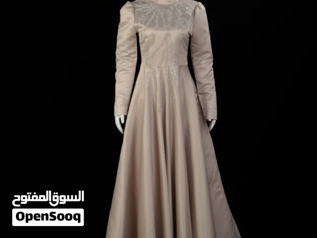فساتين حفلات وسهرات وأعراس وخطب