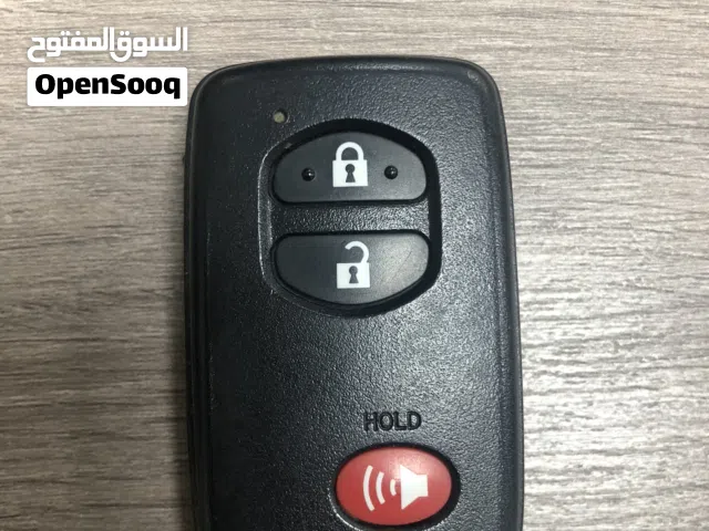 مفتاح سيارة تويوتا بريوس امريكي اصلي للبيع بحالة ممتازة