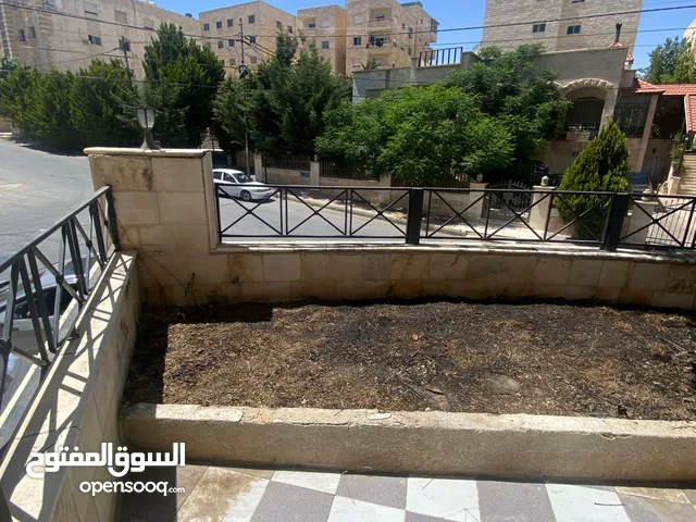 شقة أرضية استثمارية للبيع في الجبيهة 75 +15 حديقة بسعر مناسب