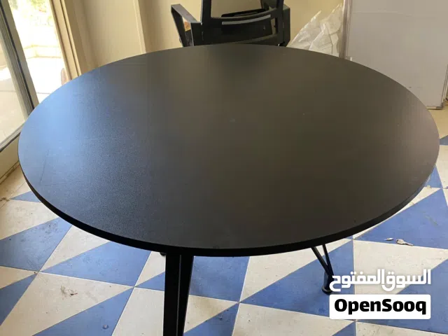 تربيزه خشب قويه سبب البيع السفر