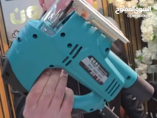 جكسون نصلات كهربائي – تحكم ودقة من أول قصّة 710 واط قوة فعلية 3000 دورة/الدقيقة قص ثابت