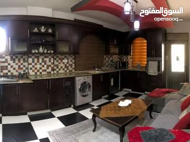 شقة للبيع جاهزة للسكن بالقرب من جامعة الخليل