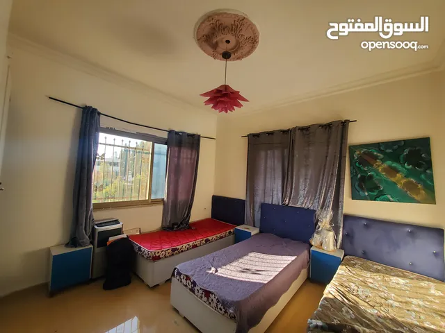 150 m2 4 Bedrooms Apartments for Rent in Tulkarm Al Hay Al Janobi