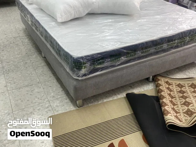 بوكس خشب مع فرشة حرباوي