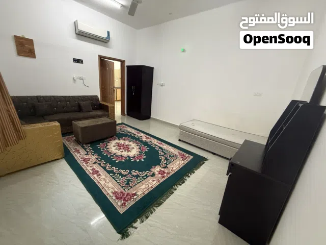 للإيجار في الخوض السادسة