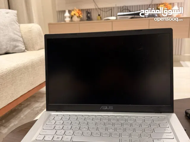 للبيع لابتوب ايسوس بحالة ممتازة جداً