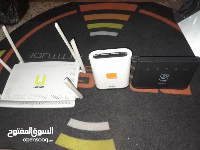 راوترات وموزع
