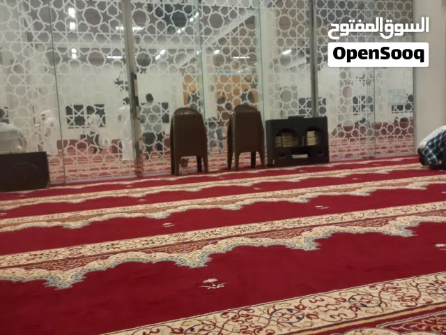 تنظيف السجاد الموكيت المفروشات الكنب مجالس كنب غسيل سجاد فرشات موكيت القطن الحرير بأفضل الأجهزة