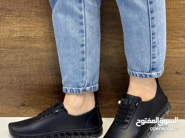 High-quality natural leather shoes, made in Turkey احذيه من الجلد الطبيعي عالي الجوده صناعه تركيه