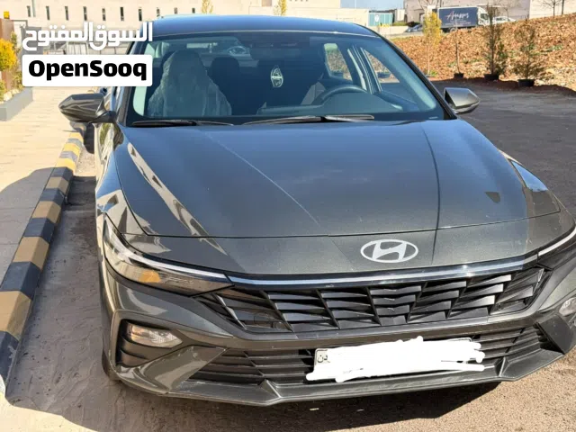 2026 Hyundai Elantra Standard