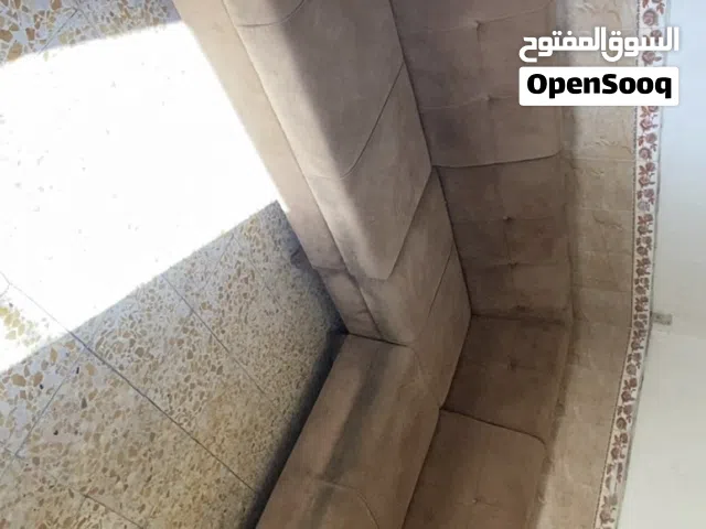 تخم عراقي كورنر