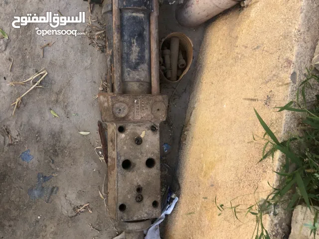 فاس حفار عقرب