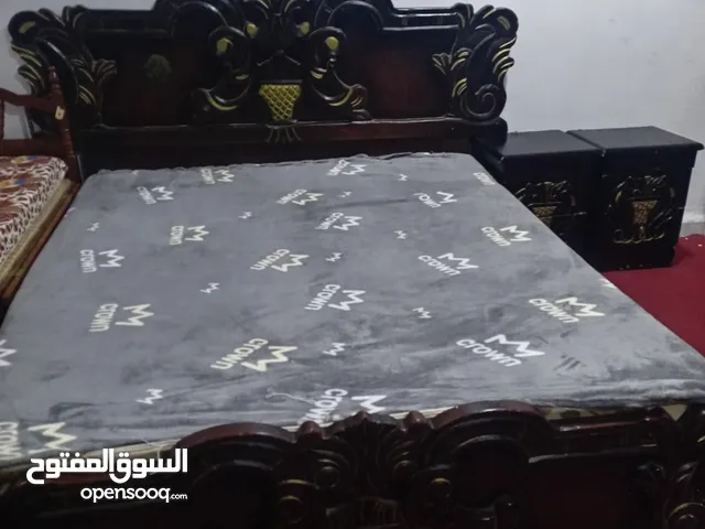 اثاث للبيع
