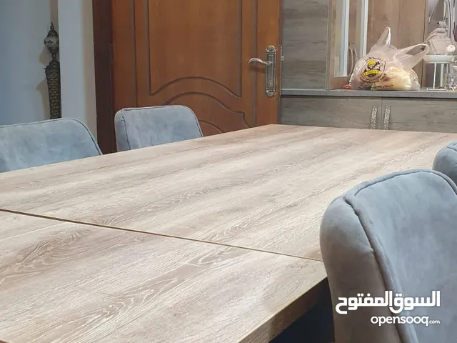 طاولة خشب تركي