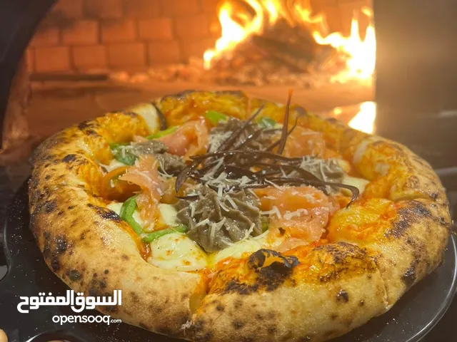 تدريب وتطوير بيتزا نابولي والكلاسيك وقسم الإيطالي
