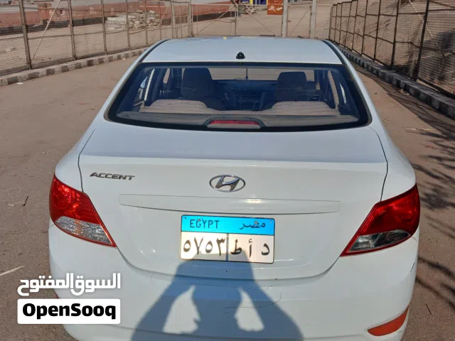 2017 Hyundai Accent Standard