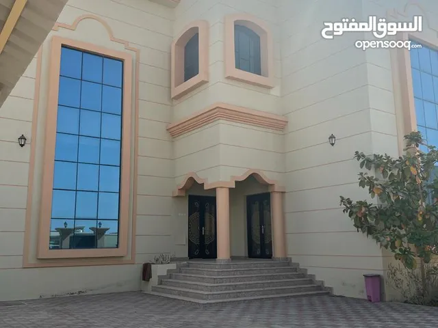 300 m2 4 Bedrooms Villa for Rent in Sharjah Other