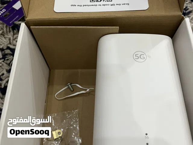 مستخدمة WiFi 5G