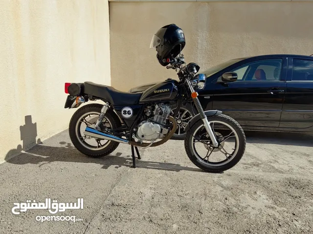 SUZUKI GN 2023