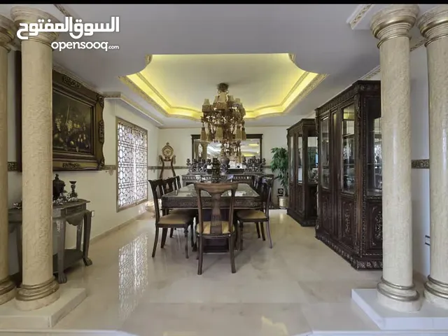 شقة للإيجار مفروش رويال سويت طابقية مع روف و ترس كبير Big department for rent in deir Ghbar amman