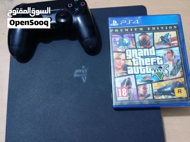 بلي فور سلم مستعمل (شهر) مع قرصين gta5 و قرص فيفا25
